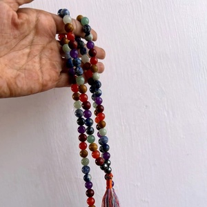 Venta al por mayor de Jap Mala de 7 Chakras, multicolor, pulido, de 8mm, 108 cuentas, de piedra de cristal, para sanación Reiki, RAIS AGATE - Product Image 3