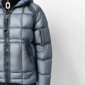 Chaqueta acolchada de poliéster con relleno de burbujas y logotipo personalizado al por mayor para hombre, de alta calidad - Product Image 6