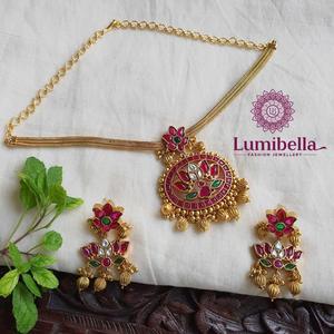 Kemp Lotus High Neck Choker Gold Plated Alloy Fashion Jewelry Set for Party - Product Image 1
