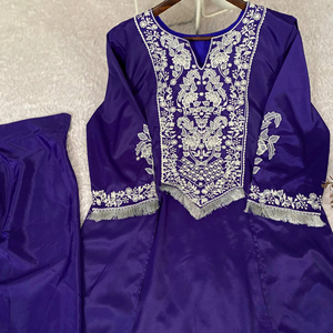 Conjunto de Top y Dhoti de Crepé Francés Bordado con Microforro y Costuras Completas para Mujer, Disponible en Tallas M, L, XL y XXL - Product Image 1