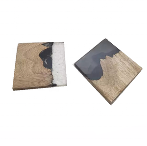 Dessous de verre en bois fait à la main de conception unique Dessous de verre en bois de manguier en résine époxy artisanale de qualité - Product Image 1