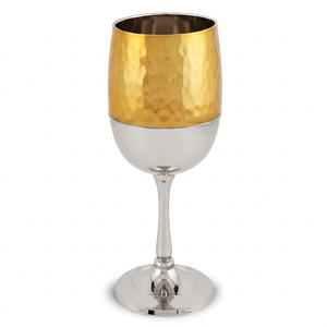 Copa Kiddush Plateada de Alta Calidad, Copa de Vino de Lujo de Tendencia, Ecológica, Sostenible, Personalizable, Base Única de Arte Moderno - Product Image 4