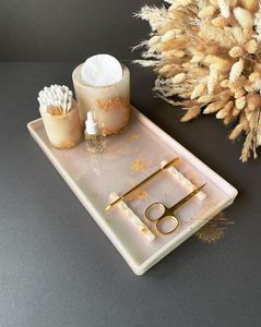 Bandeja Rectangular Decorativa de Resina Verde con Patrón Abstracto, Hecha a Mano, Diseño Moderno Multifuncional - Product Image 1
