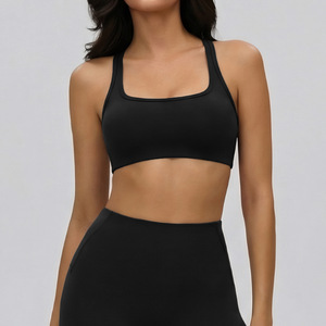 สปอร์ตบราผู้หญิงรุ่นใหม่ คุณภาพดี น้ำหนักเบา ไร้ตะเข็บ สำหรับโยคะ ฟิตเนส ออกกำลังกาย โลโก้ด้านหน้า บริการ OEM ราคาดีที่สุด - Product Image 6