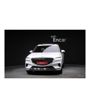 Genesis GV70 2.5T AWD 2024, SUV a Gasolina con 14,585 km, Emisión Euro V, Asientos de Cuero, Caja de Cambios Automática, Cámara Trasera, Volante a la Izquierda - Product Image 3