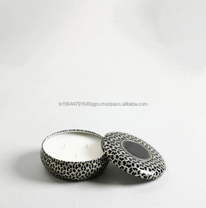 Bougie en étain Offre Spéciale avec couvercle personnalisation disponible au meilleur prix - Product Image 6