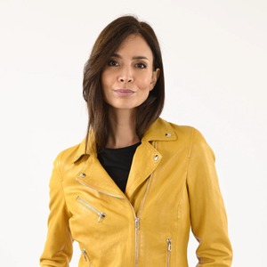Chaqueta Safari para Mujer Talla Grande QFZ128 con Solapa Grande, Tejido de PU, Cierre de Cremallera, Casual, Impermeable, para Otoño, Servicio OEM - Product Image 5