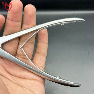 Pinzas Quirúrgicas Beyer Curvas de 18 cm y 4.0 mm, Instrumento Manual Clase I para Uso en Operaciones Quirúrgicas - Product Image 4