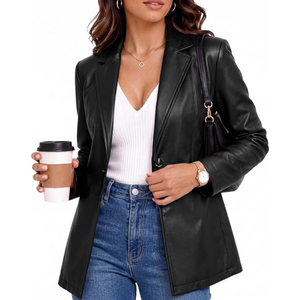 Blazer en similicuir coupe ajustée pour femme, veste de costume à revers, manteau élégant aspect cuir pour le bureau et les événements - Product Image 1