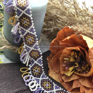 Collier ras du cou brodé de perles de verre de qualité supérieure Bijoux faits à la main élégants pour des tenues de fête élégantes, à la mode et formelles - Product Image 3