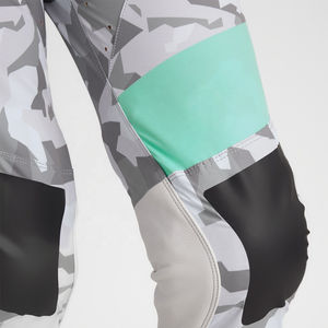 กางเกงมอเตอร์ไซค์ขายส่ง กางเกงวิบากแบบยูนิเซ็กซ์ ทนทาน ระบายอากาศได้ดี พร้อมบริการปรับแต่งแบรนด์ สำหรับขับขี่ออฟโรดและทางวิบาก - Product Image 4