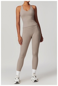 Seamless High Waist Full Length Leggings With <b>Crop</b> <b>Top</b> 2 Piece Yoga Set Solid Color Four-Way Stretch Activewear - Product Image 5