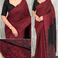 Sari en coton pur Mul avec broderie contrastée, bordure ajourée et pallu jacquard – Prix de gros par Royal Export