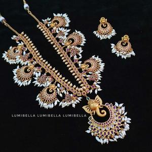 Lord Ganesha Style Guttapusalu Fashion Jewelry Necklace Set - Product Image 1