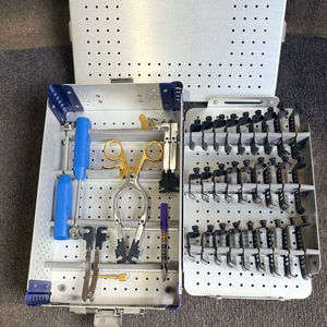 Juego de Retractores de Columna Cervical de Acero Inoxidable, Kit de Instrumentos Quirúrgicos Ortopédicos, Operación Manual, Certificado CE, Cumple con ISO13485 - Product Image 1