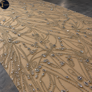 Tissu de robe orné de perles de cristal courbées avec pierres facettées et fils argentés |   Tissu décoratif pour robes de mariée et tenues de soirée en tulle - Product Image 3