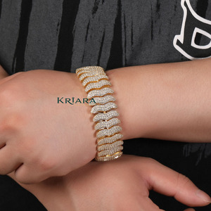 กำไลข้อมือเพชรเพาะเลี้ยงเคลือบทอง S925 ทรงกลมเจียระไนแบบบริลเลียนท์ หรูหราสำหรับทุกเพศ เหมาะสำหรับสวมใส่ทุกวัน - Product Image 1