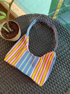 Sac à main en nylon recyclé pour femme, sac seau à deux poignées, mignon, pour usage quotidien, rose, gris, noir, blanc, marron, beige, couleurs personnalisées - Product Image 5