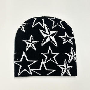 Nouveau style unisexe, bonnet en velours côtelé vert foncé à motif géométrique étoilé, respirant, imperméable, 100% coton, chaud pour l'hiver, casquette décontractée - Product Image 3