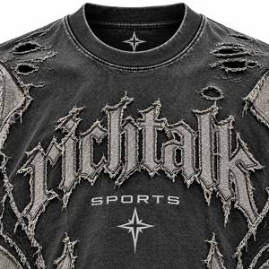 เสื้อยืดโอเวอร์ไซส์แขนสั้นสีดำสไตล์พังก์ ผ้าคอตตอนเจอร์ซีย์ฟอก ทรงโอ-เนค โลโก้ด้านหน้า ลายนูน เป็นมิตรต่อสิ่งแวดล้อม - Product Image 4