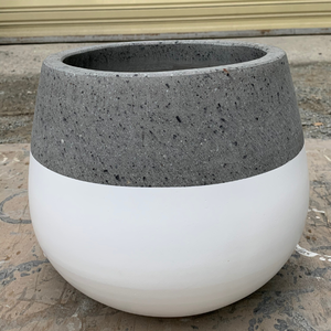 Maceta de Hormigón Minimalista Personalizada, Blanca y Gris, Circular, para Plantas de Interior, Uso en Escritorio - Product Image 2