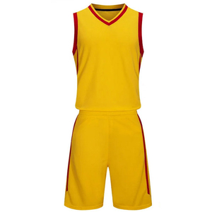 Tenues de basketball sublimées 100 % polyester de haute qualité, grandes tailles, avec caractéristiques respirantes et chaudes, options de logo personnalisé - Product Image 2