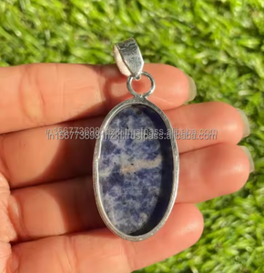 Colgante de sodalita victoriana Bohemia, collar de piedras preciosas Chapado en plata hecho a mano, patrón de amantes de forma gruesa grande, accesorio impresionante - Product Image 3