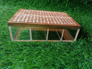 Boîte à perles en forme de croissant LuxeTimber, en bois fait main et incrustations de nacre, organisateur de bonbons en acrylique pour le Ramadan 2027 et articles de luxe - Product Image 2