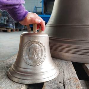 Sculpture d'extérieur en forme de cloche en bronze italien Style religieux personnalisé 14 kg 280 mm de diamètre Métal comprend un modèle de moulage de logo MI E3 - Product Image 4