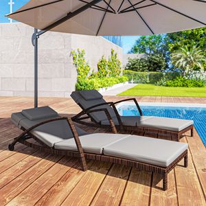 Set di 2 Chaise Longue da Esterno Grigie in Vimini con Schienale Regolabile, Ruote, Cuscini, Braccioli, Materiale PE e Telaio in Alluminio - Product Image 2