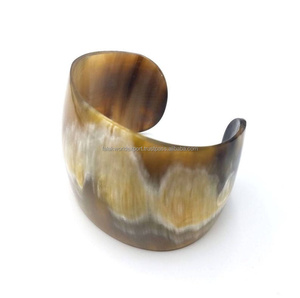 Brazalete de Cuerno de Búfalo de Gran Tamaño, Super Lujoso, Pulido, de Material Orgánico, Hecho a Mano, Ecológico, Joyería de Moda para Bodas - Product Image 4