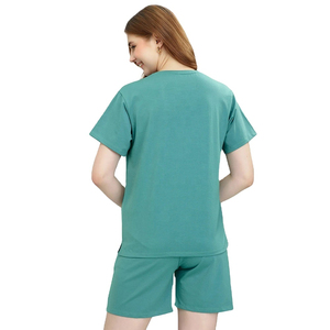 Achetez maintenant en gros : Ensemble deux pièces pour femme en tissu de qualité supérieure, nouveau, assorti, avec haut imprimé oversize et short, idéal pour le quotidien. - Product Image 3