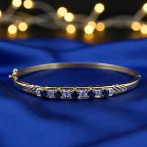 กำไลไพลินสีน้ำเงิน เงินแท้ 925 ชุบทอง 14K งานแฮนด์เมดสุดหรู ของขวัญสำหรับเธอ ผู้หญิง - Product Image 1