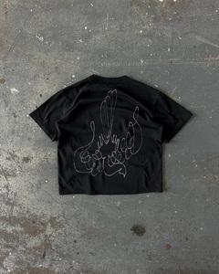 เสื้อยืดคอกลมทรงปกติแบบลำลองสำหรับผู้ชาย ผ้าคอตตอนหนานุ่ม พิมพ์ลายโลโก้ด้านหน้า สไตล์สตรีทแวร์ รับผลิตแบบ OEM ODM - Product Image 2