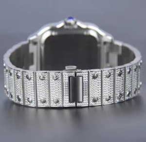 Montre de luxe Platinum Luxe Nexus pour homme, sertie de moissanite et de quartz, style diamant, design audacieux et sensation lourde au poignet - Product Image 3