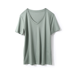T-shirt confortable pour tous les jours, haut d'été léger en coton, t-shirts décontractés pour femmes, t-shirt classique de haute qualité à col en V - Product Image 4