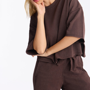 Custom Two-Piece Women's Sweatsuit Solid Pattern Pants Raw Edge Wide Crop Top Knitting Fabric Washed Technics Women Washed <b>Sets</b> - Product Image 4