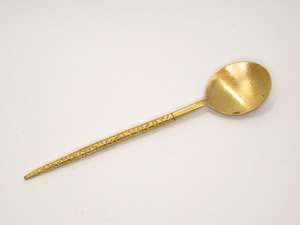 Cuillère à dîner en laiton personnalisée, longue, à motif tropical, avec poignée dorée embossée, pour la maison et les hôtels, par Universal Overseas - Product Image 3