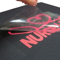 Autocollants personnalisés DTF en vinyle pour T-shirts, motif fille noire, transfert thermique, lavables et durables, étiquettes de vêtements DIY en gros
