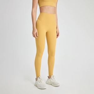 Leggings de yoga taille haute pour femmes, doux et anti-déchirures, en Spandex/Polyester, couleur unie, sans couture, séchage rapide, fabrication OEM/ODM sur mesure en gros - Product Image 5