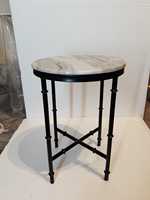 Table basse moderne minimaliste à hauteur réglable avec plateau en marbre et structure en fer plaqué or pour salon - OSCO INTERNATIONAL