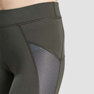 Conjunto Deportivo para Mujer: Sujetador Deportivo de Alta Elasticidad con Espalda Abierta, Leggings de Cintura Alta con Control de Abdomen y Pantalones Anchos Acampanados para Yoga y Fitness - Product Image 5