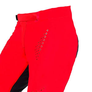 Pantalones de Ciclismo de Montaña (MTB) Impresos y Transpirables de Alta Calidad |   Servicio OEM ODM Personalizable desde Pakistán |   Equipo de equitación ligero para todas las estaciones - Product Image 3