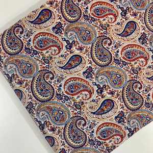 Tissu en coton biologique respirant et léger imprimé à la main pour vêtements et décoration intérieure : chemises pour filles, rideaux, sacs, housses - Product Image 4