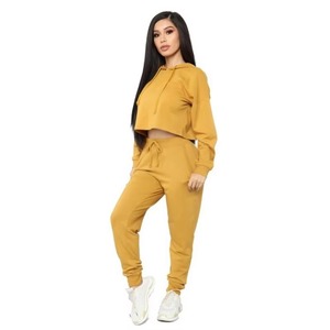 Ensemble de survêtement à capuche pour femmes, pantalon de jogging long avec poches, coupe ample décontractée, couleur unie, vêtements d'automne, matière en coton respirant - Product Image 3