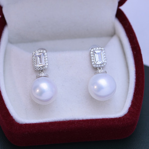 Boucles d'oreilles pendantes fines en forme de seau, en argent S925, perles d'eau douce 10-11 mm, blanc pur et violet, à fort éclat, vente en gros - Product Image 5