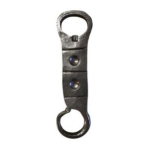 Ouvre-bouteille en fer fini noir mat avec revêtement poudré, design minimaliste, pour la décoration, ouvre-bouteille à vin, idéal pour offrir en cadeau - Product Image 3