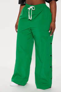 Pantalon unisexe vert à jambes larges avec boutons-pression sur le côté, décontracté et sportif, pour marque privée - Fabricant de pantalons pour hommes - Product Image 5