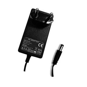 Adaptador Médico de 10W DC 5V 2A 2xMOPP Montaje en Pared EU con Cable de 1.5m - Product Image 1