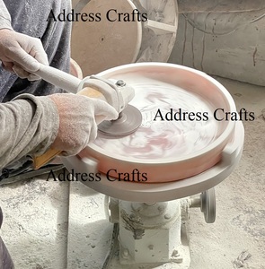 Présentoirs de table élégants en résine pour vaisselle, supports en résine pour dattes et chocolats, bols sur pied faits à la main en résine - Product Image 6